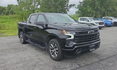 2024 Chevrolet Silverado RST