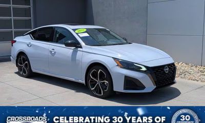 2023 Nissan Altima SR