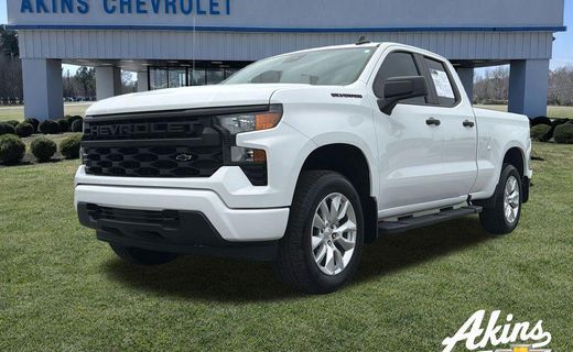 2023 Chevrolet Silverado Custom