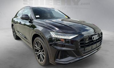 2021 Audi Q8 S Line Quattro