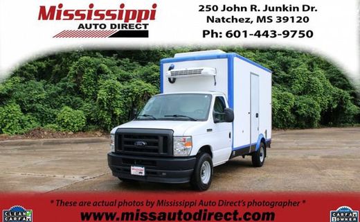 2023 Ford E-350 Base