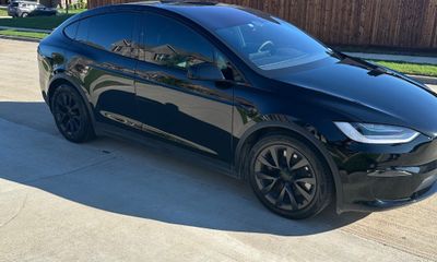2023 Tesla Model X