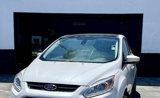 2017 Ford C-MAX Titanium Phev
