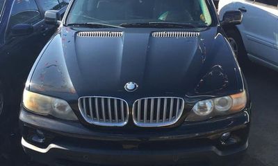 2005 BMW X5 4 4I