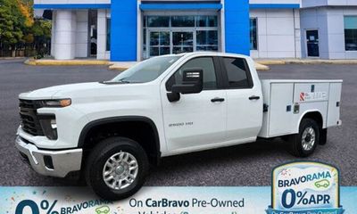 2025 Chevrolet Silverado HD Work Truck