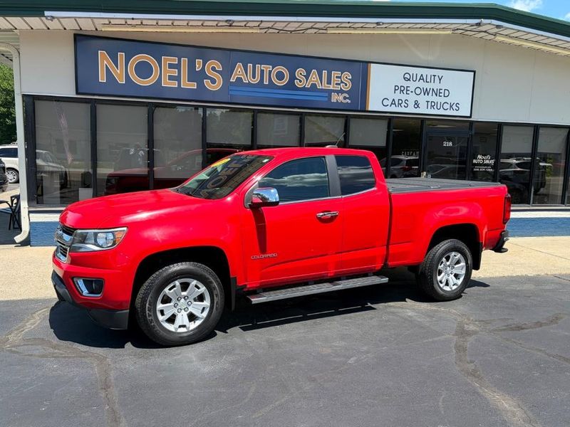 2015 Chevrolet Colorado — a typically priced live listing