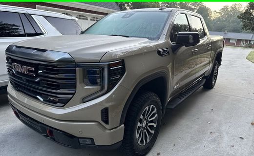 2023 GMC Sierra AT4