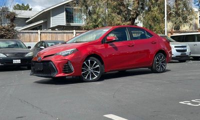 2018 Toyota Corolla L LE SE