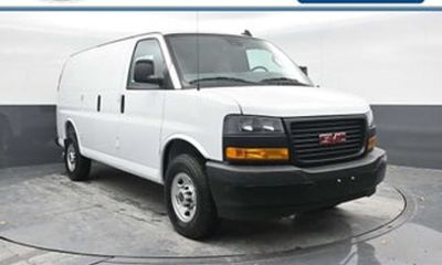 2025 GMC Savana 2500