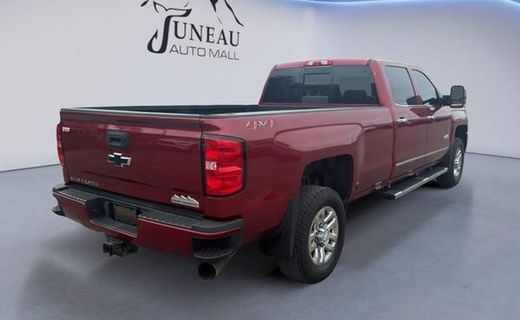 2018 Chevrolet Silverado High Country