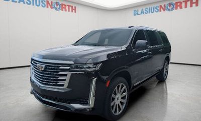 2023 Cadillac Escalade ESV Premium Luxury Platinum