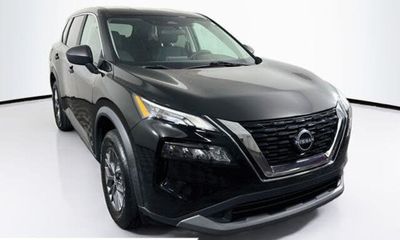 2023 Nissan Rogue S