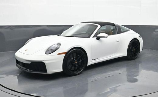 2026 Porsche 911 Targa 4 GTS