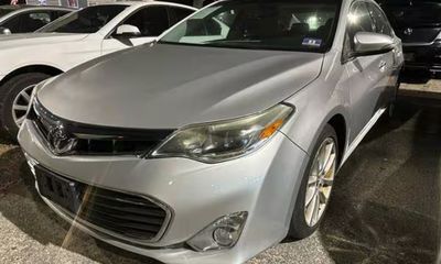 2013 Toyota Avalon XLE FOR Sale