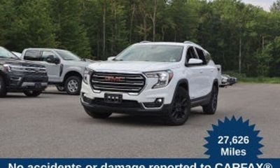 2023 GMC Terrain SLT