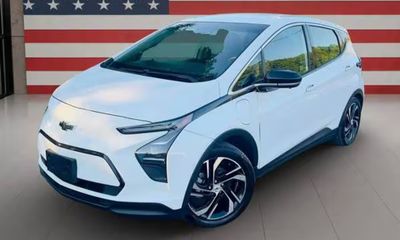 2023 Chevrolet Bolt EV 2LT