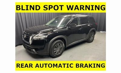 2022 Nissan Pathfinder S