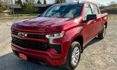 2025 Chevrolet Silverado RST