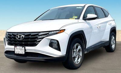 2022 Hyundai Tucson SE