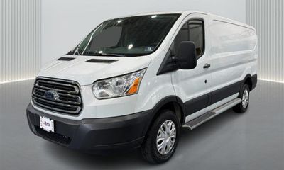 2019 Ford Transit LOW Roof