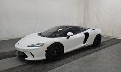 2023 McLaren GT