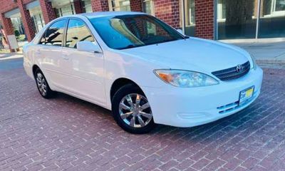 2003 Toyota Camry LE