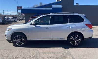 2020 Nissan Pathfinder Platinum