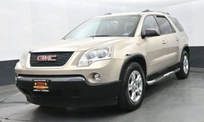 2013 GMC Acadia SLE 1