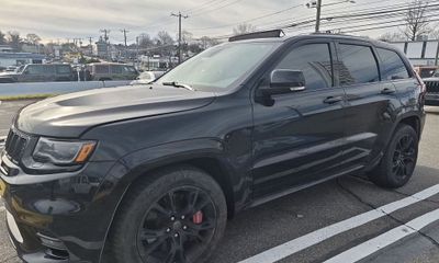 2017 Jeep Grand Cherokee SRT