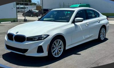 2024 BMW 330I Sedan