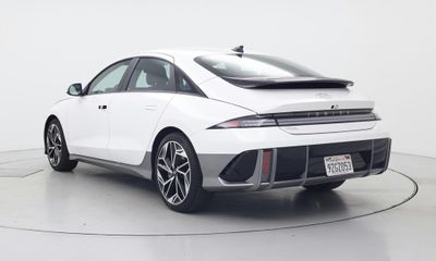 2025 Hyundai Ioniq 6 SEL