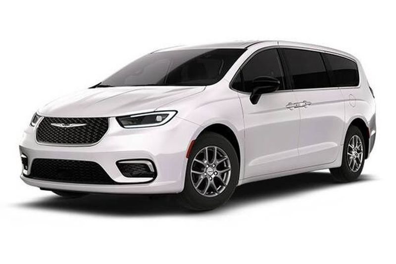 2026 Chrysler Pacifica — a typically priced live listing