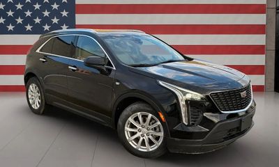 2023 Cadillac XT4 Luxury