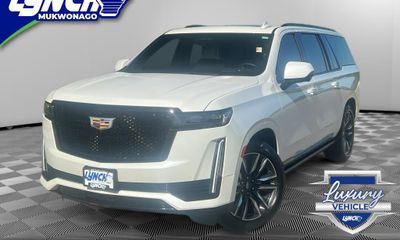 2023 Cadillac Escalade ESV Sport