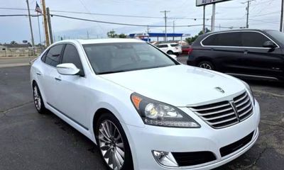2014 Hyundai Equus GLS Middle Level