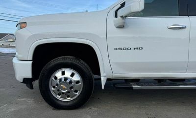 2020 Chevrolet Silverado LTZ