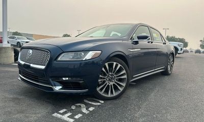 2017 Lincoln Continental Reserve