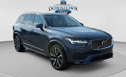 2021 Volvo XC90 Momentum