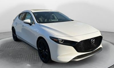 2026 Mazda MAZDA3 Premium