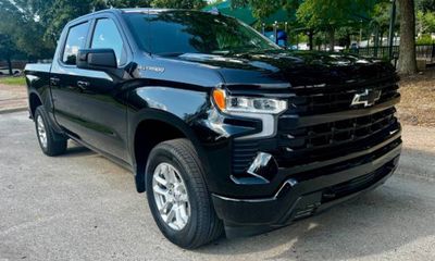 2026 Chevrolet Silverado RST