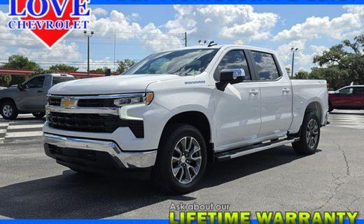 2026 Chevrolet Silverado LT