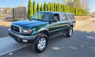 2002 Toyota Tacoma Deluxe