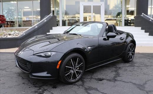 2025 Mazda MX-5 Grand Touring