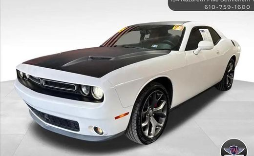 2015 Dodge Challenger SXT Plus