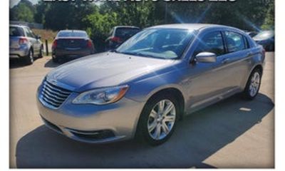 2013 Chrysler 200 LX