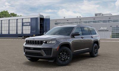 2026 Jeep Grand Cherokee L Base Laredo