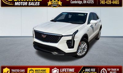 2024 Cadillac XT4 Luxury