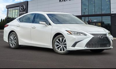 2020 Lexus ES 350 Base