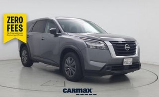 2024 Nissan Pathfinder S