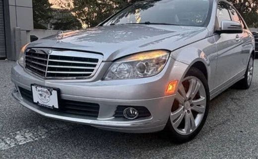 2011 Mercedes-Benz C-Class C300